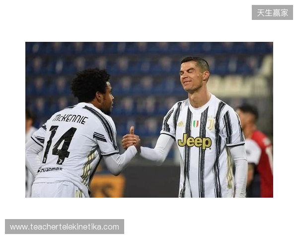 天秀！绍尔后场启动人球分过连过3人+不看人传球，贝维斯打门被扑