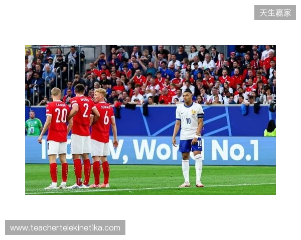 跟队：姆巴佩今日已参加球队合练，若无意外将随队赴曼市