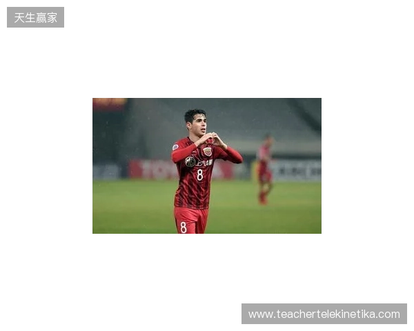 半场-约尼查助攻卡约、奥斯卡建功卡尔采夫双响 玉昆暂3-2新鹏城