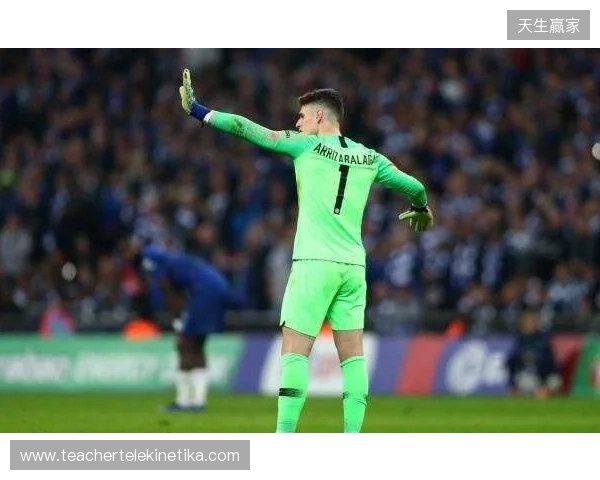 德塞利：切尔西门将达不到水准，应升级这位置&至少得不犯错